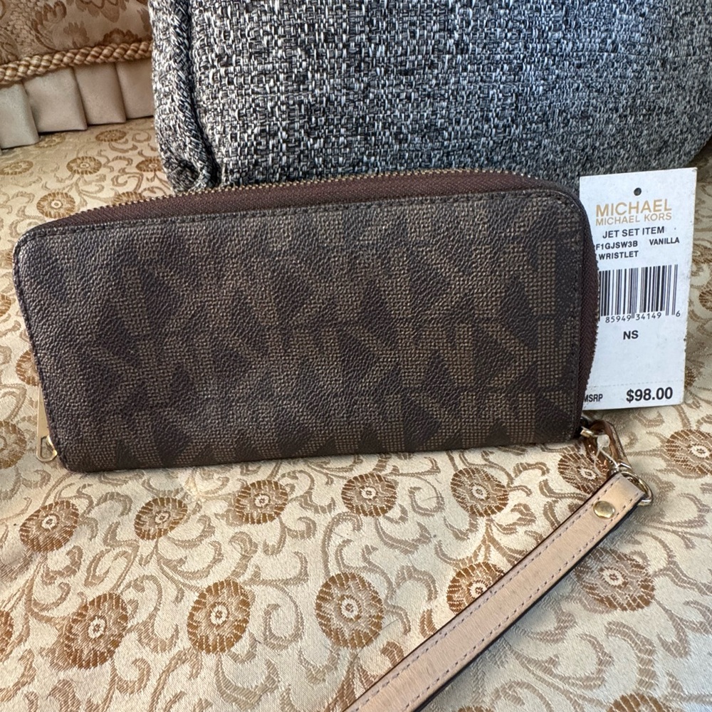 Michael Kors Dark Brown Wristlet - Picture 2 of 4